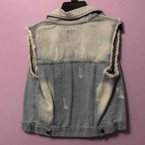 Sleeveless Distressed Jean Jacket with Studs - Picture 2 of 7